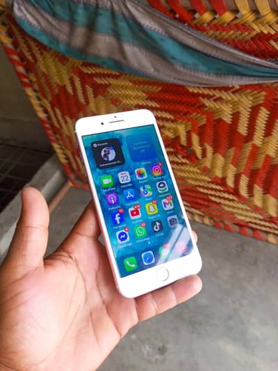 Iphone 7 plus 128gb PTA prove