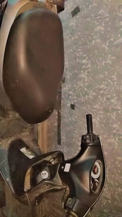 Suzuki 50cc Scooter - Extra Tyre Installed - Excellent Condition