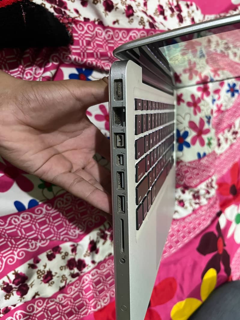 MacBooK PRO 2012 3