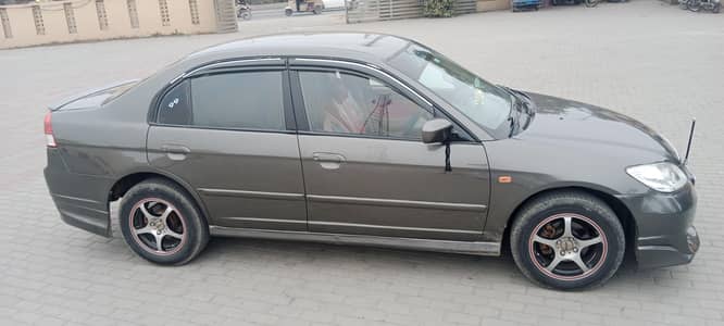Honda Civic EXi 2005