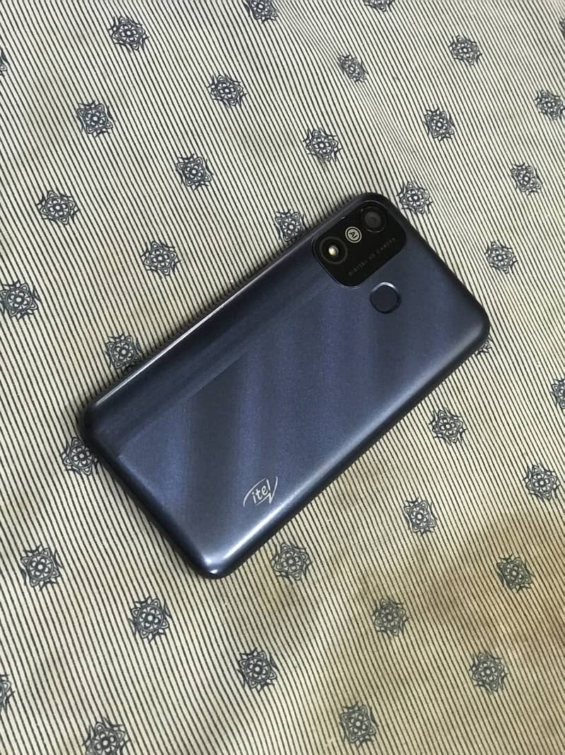 Itel A27 0