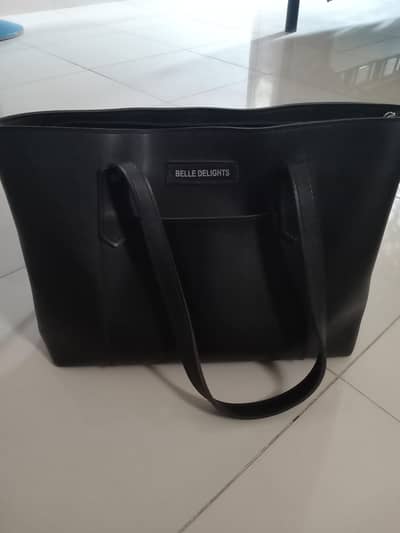 bags black and brown