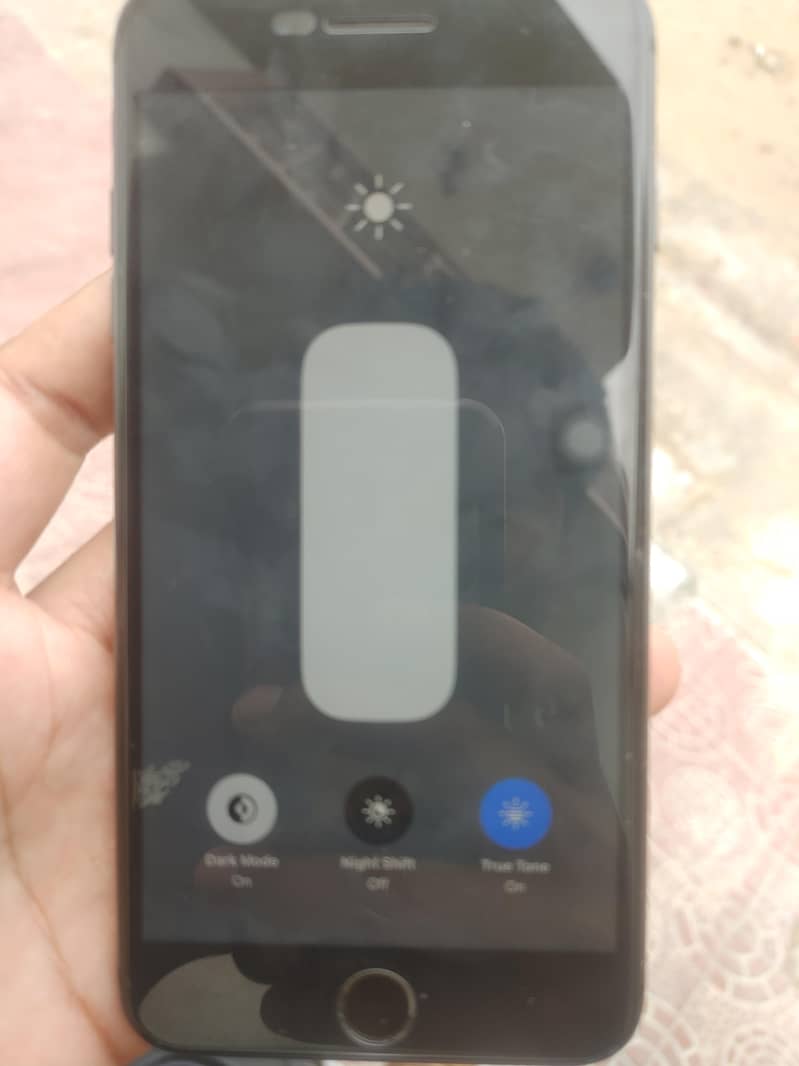 Apple iPhone 8 Plus 2