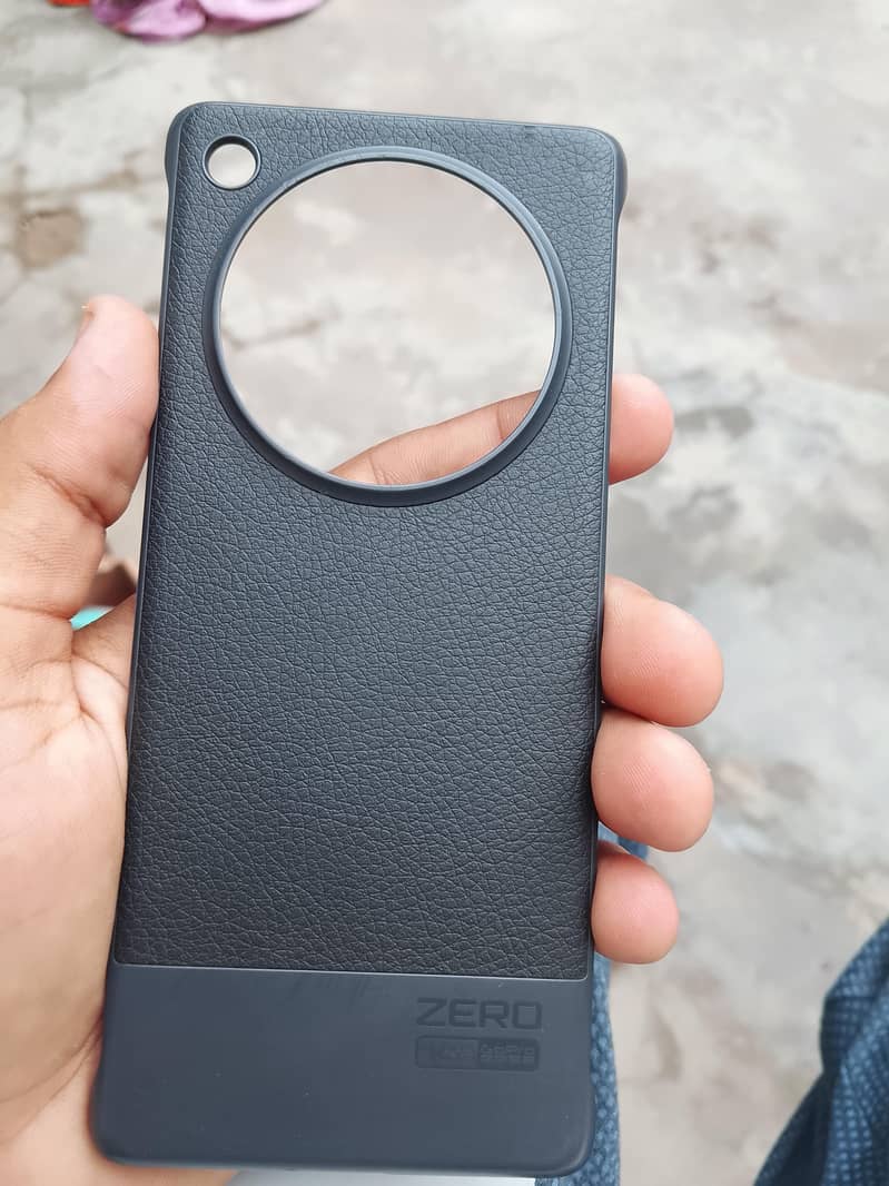 Infinix Zero 40 1