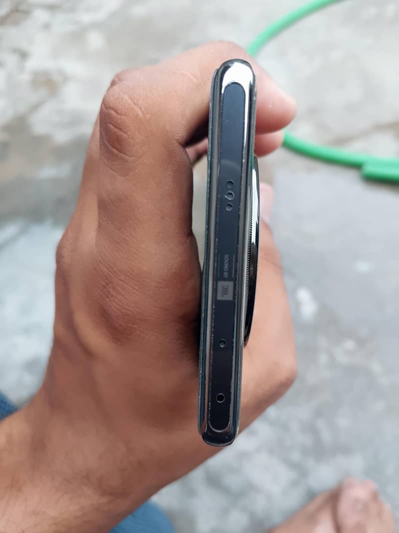 Infinix Zero 40 7