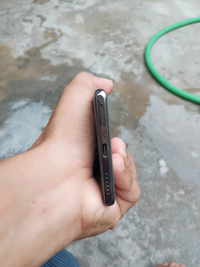 Infinix Zero 40 9