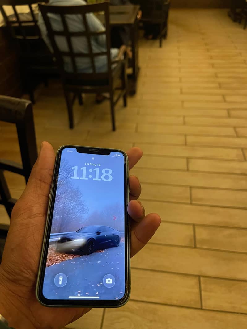 iPhone 11 PTA 1
