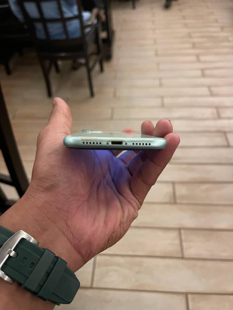 iPhone 11 PTA 2