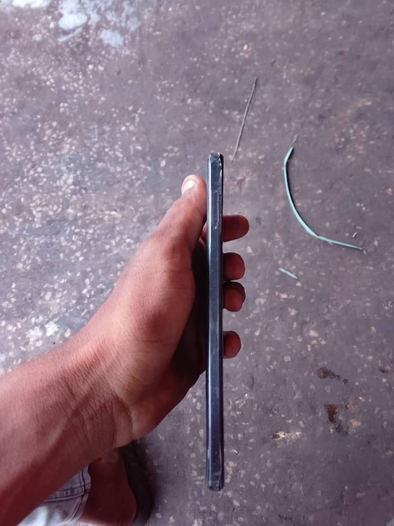OPPO A58 0