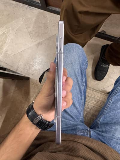 Samsung Mobile Z Fold 5