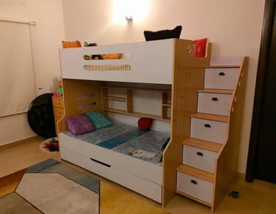 Kids Bunk Bed with double mattress + leds