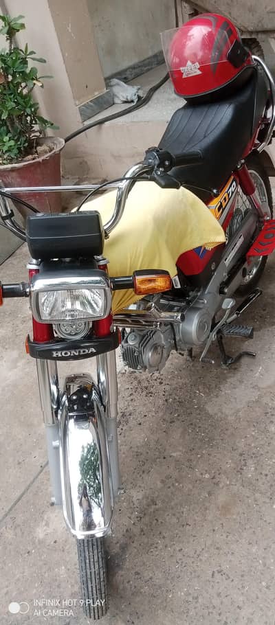 Hunda cd 70,  Dec 2025 Watsappp. 0340/6191/577