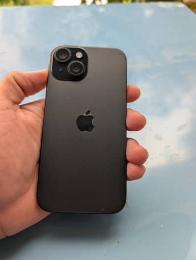 Apple iPhone 15