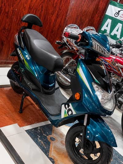 electric scooty