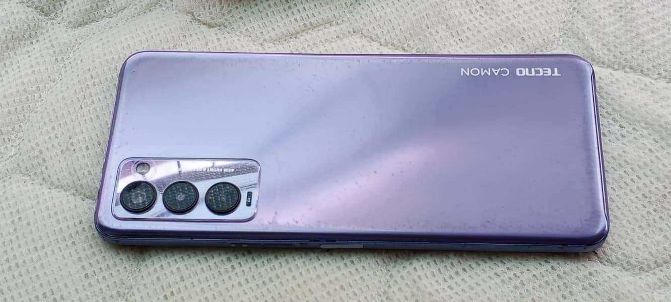 Tecno CAMON 18T 9