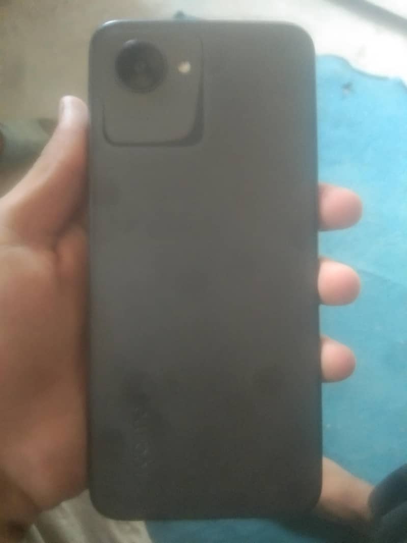 Realme C30 0
