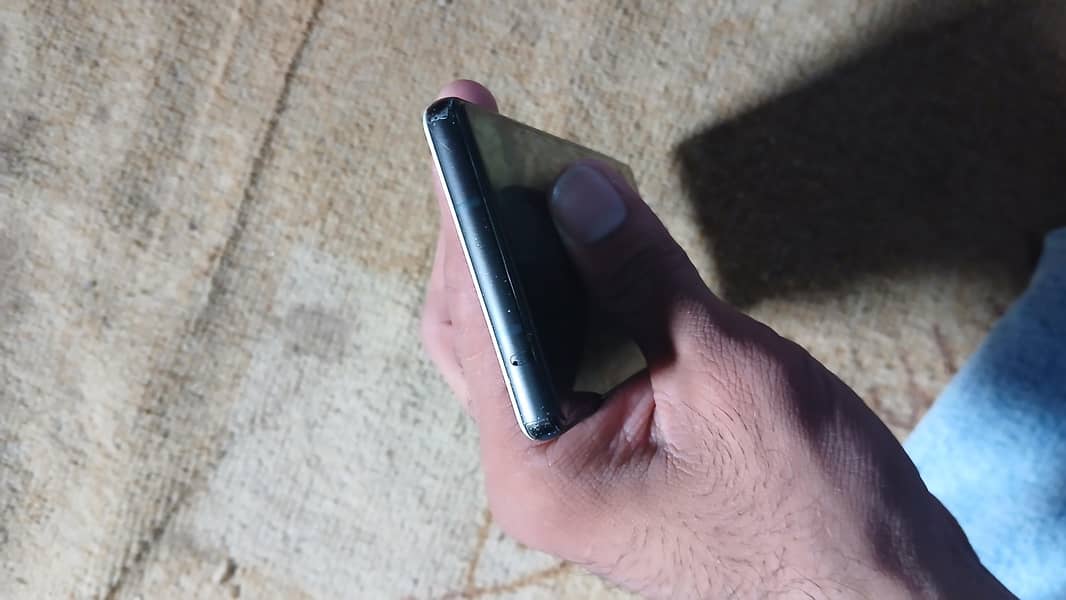 Google Pixel 6a 5