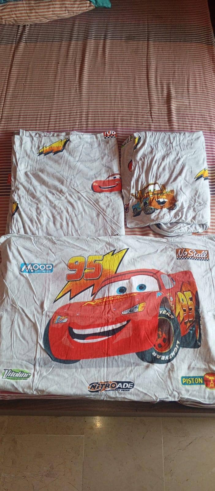 Single bedsheet 0