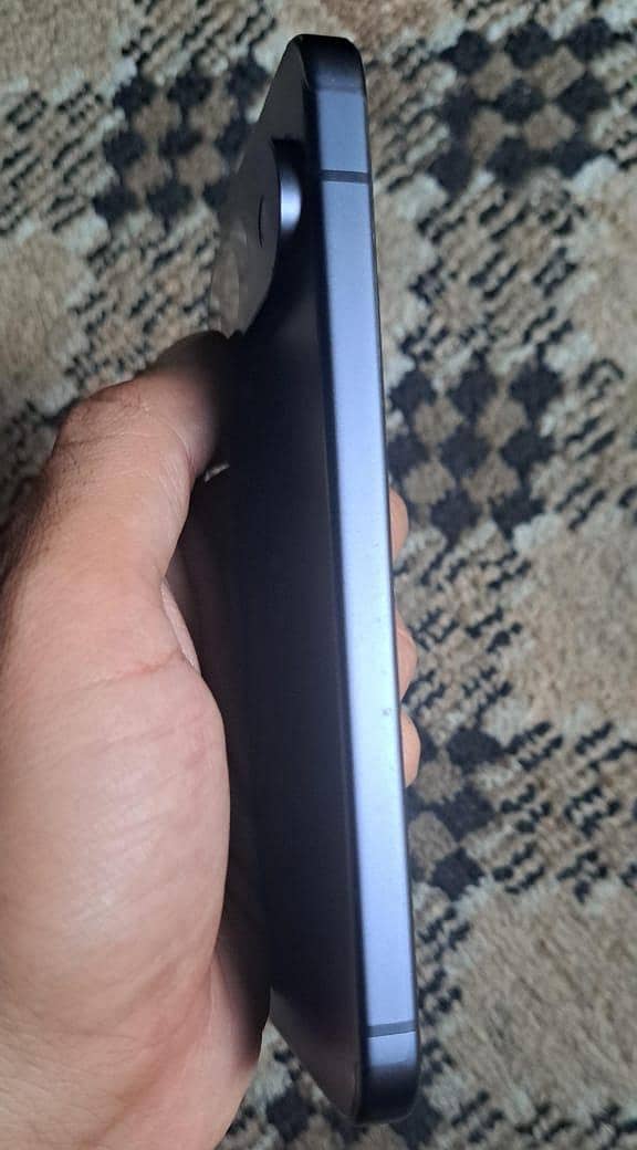 Google Pixel 9 2
