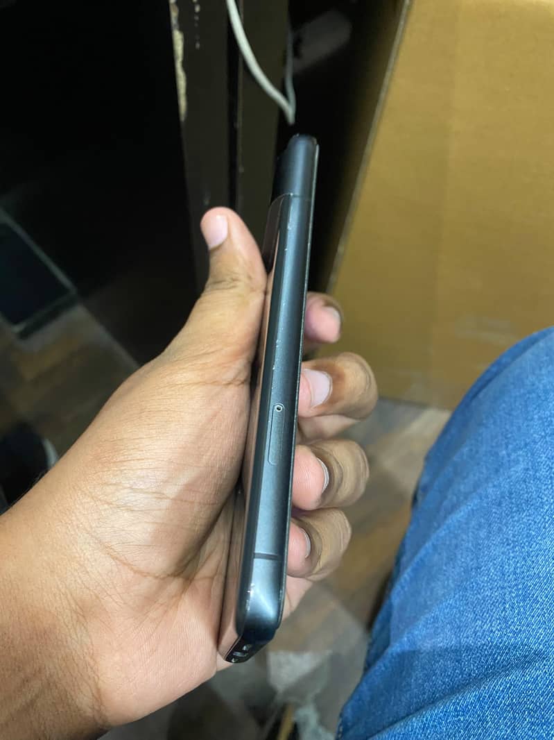 Google Pixel 8 2