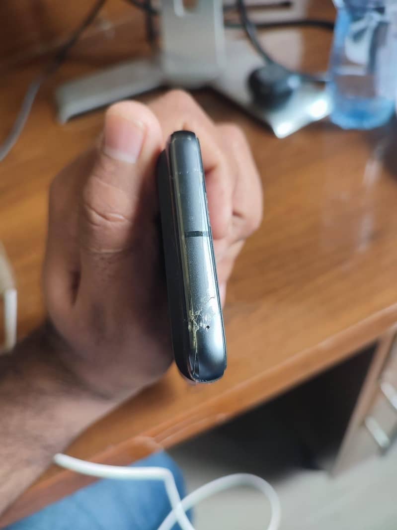 Google Pixel 8 5