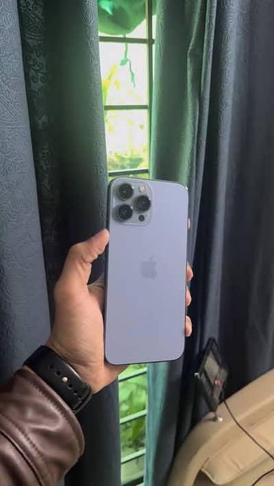 Apple iPhone 13 Pro Max | icloud locked