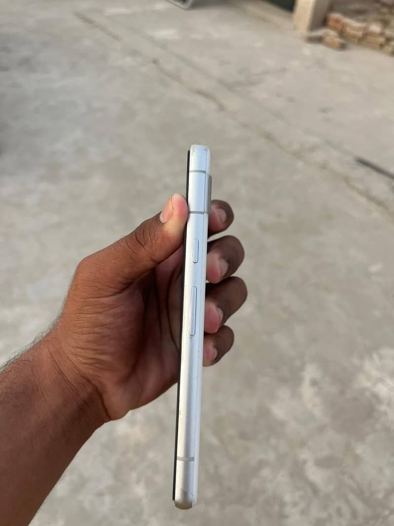 Google Pixel 7a 1