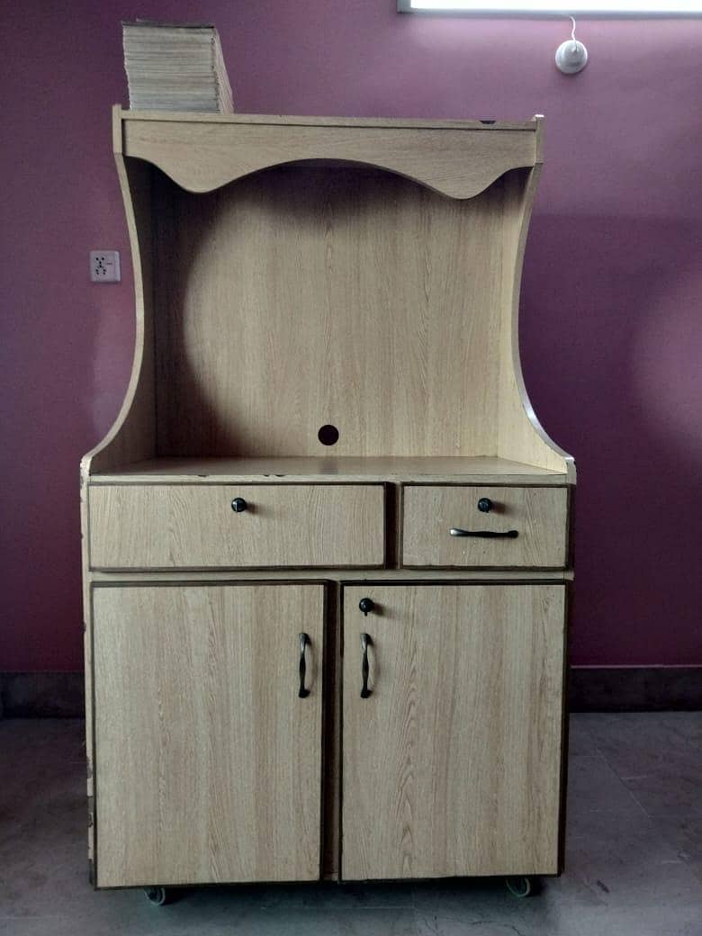 Computer trolley good in condition 0