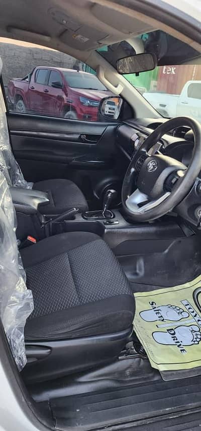 Toyota Hilux 2016