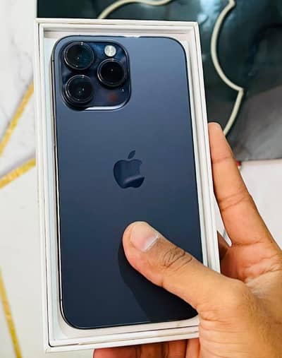Apple iPhone 14 Pro Max read Description