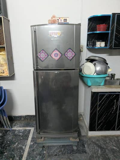 Dawlance Refrigerator for Sale – Excellent Condition