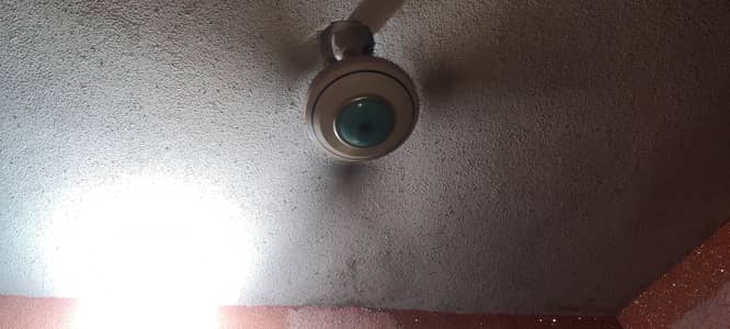 2 fans for sale all ok h use m h sai chl raha h
