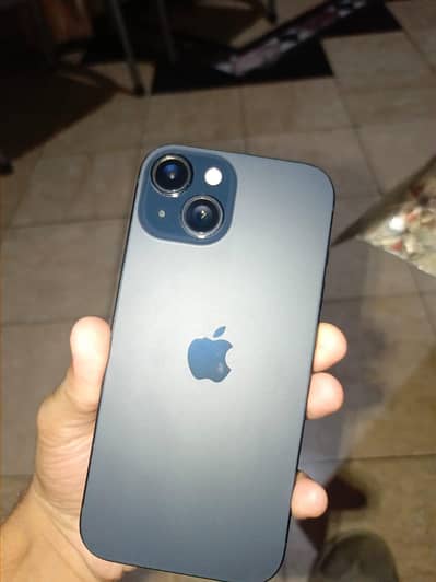 Apple iPhone 15
