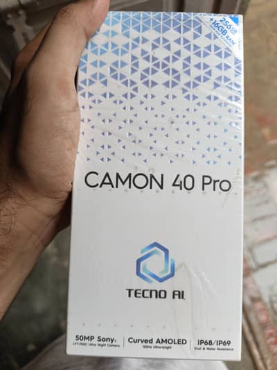 Tecno CAMON 40 Pro