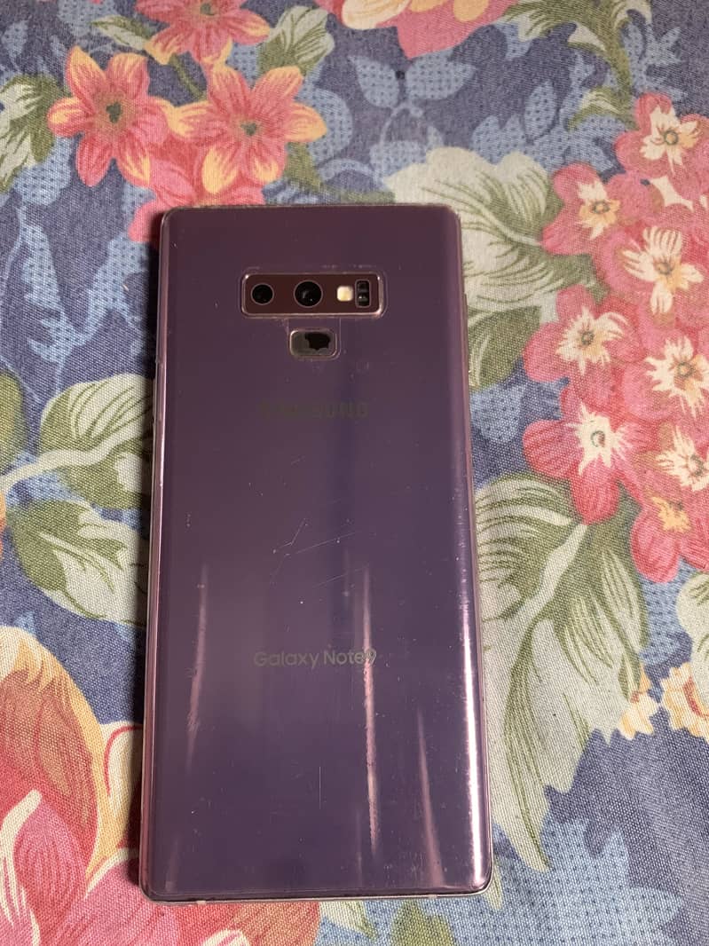 Samsung Note 9 3
