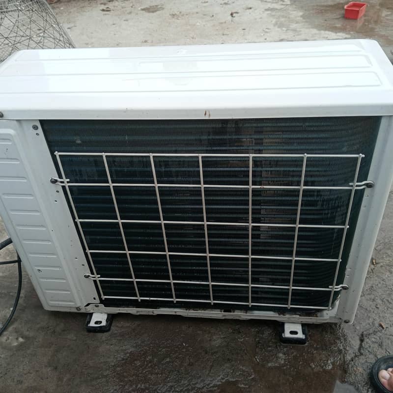 Dawlance Split Ac 1 ton 4