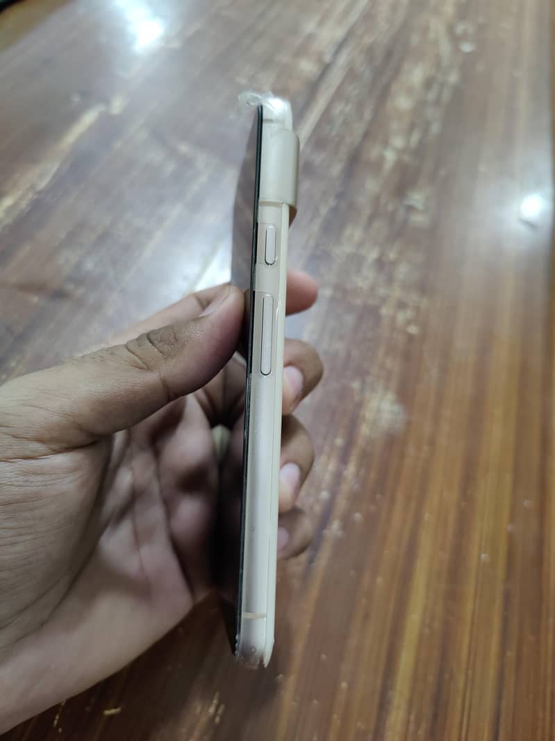 Google pixel 8 6