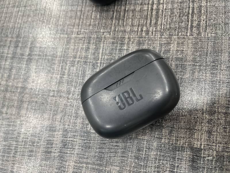 JBL Live Pro Plus 3