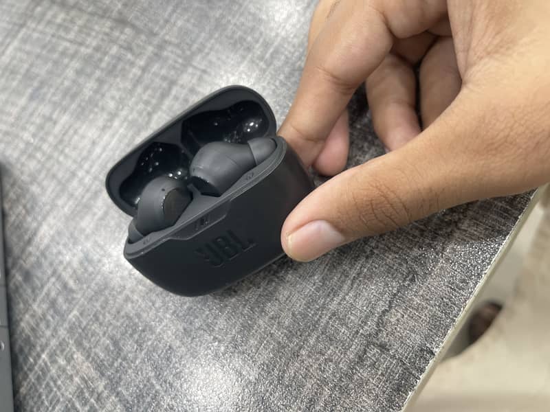 JBL Live Pro Plus 4