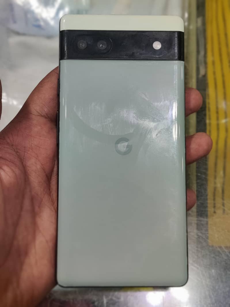 Google Pixel 6a 5