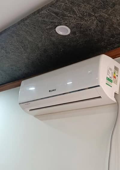 Gree ac 1.5 ton good condition no open no repair