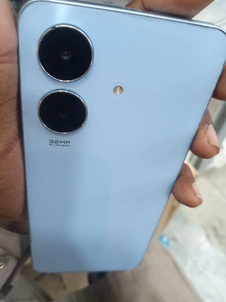 Realme Note 60 0