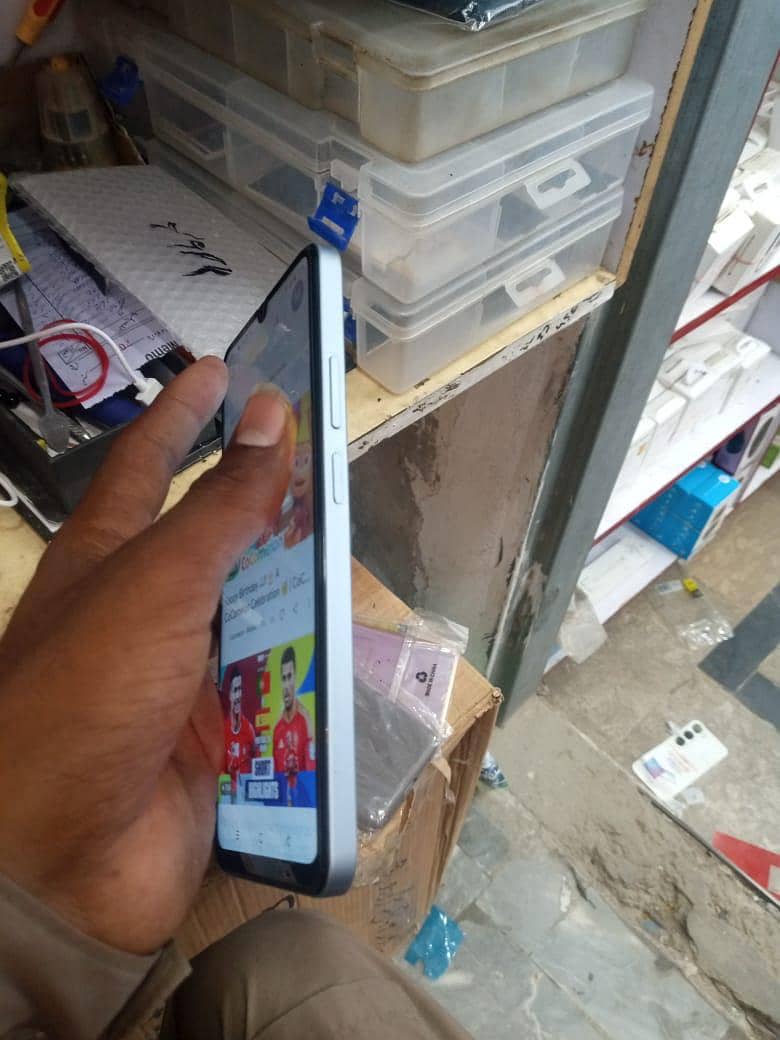 Realme Note 60 2