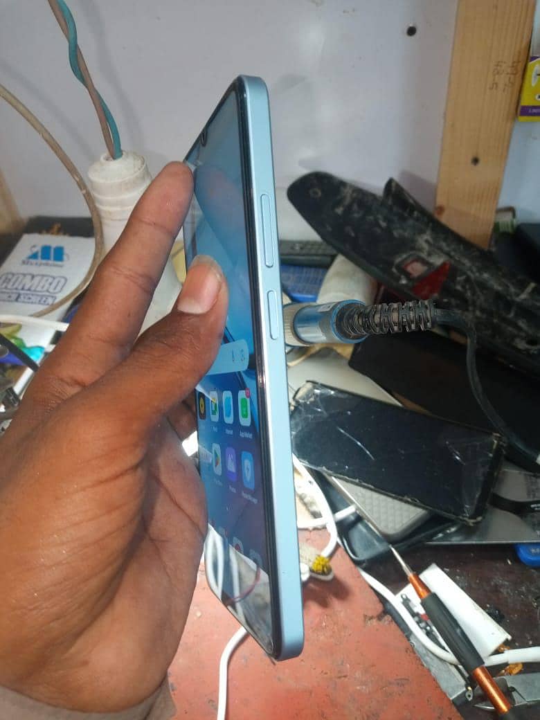 Realme Note 60 5