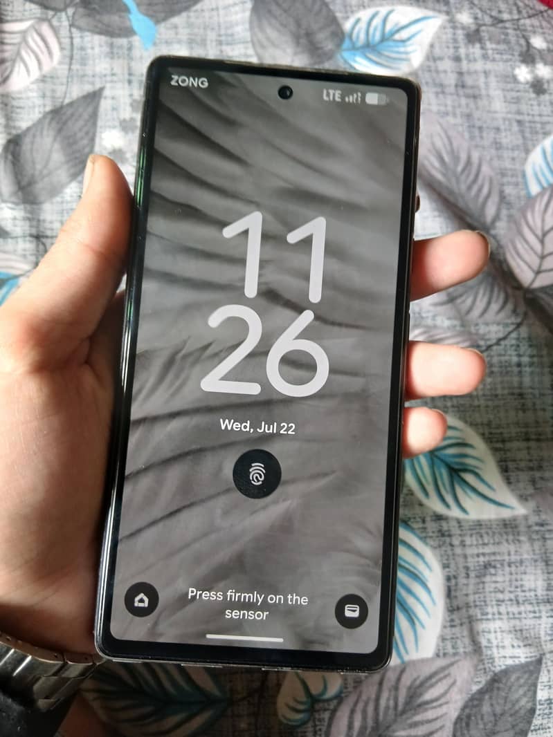 pixel 7a 1