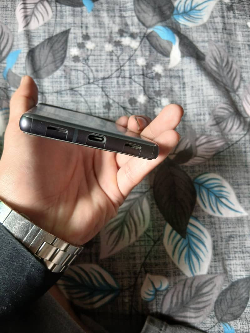 pixel 7a 4
