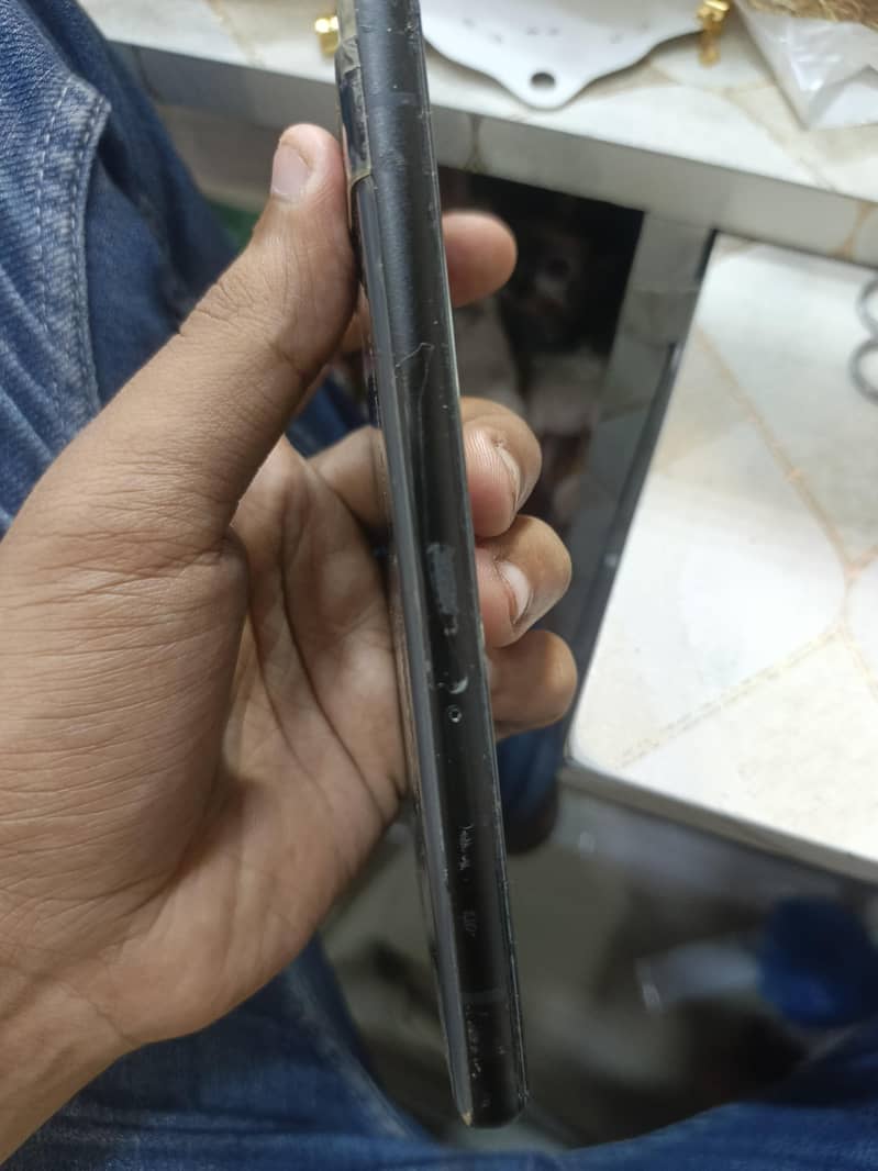 Google Pixel 6a 5