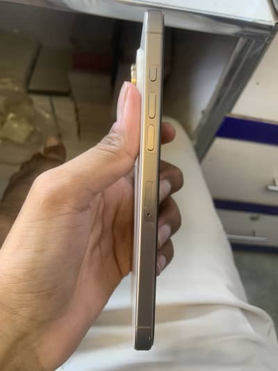 Apple iPhone 16 Pro Max 512gb non pta