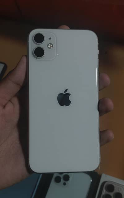 Apple iPhone 11