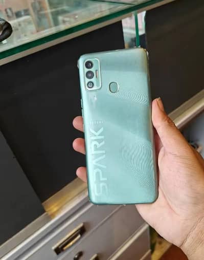 Tecno spark 7